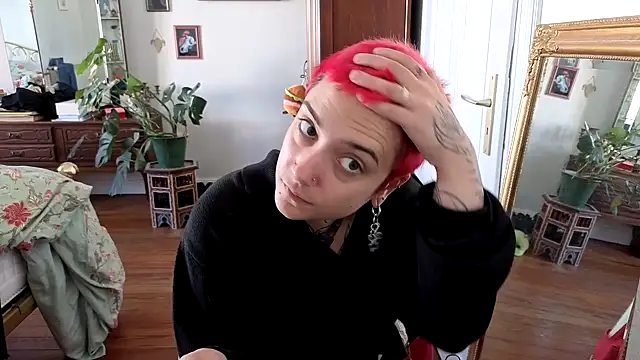 Snapshot of OllympeKaii chatting on September 19, 2025, 11:03 am OllympeKaii online show from September 19, 2025, 11:03 am