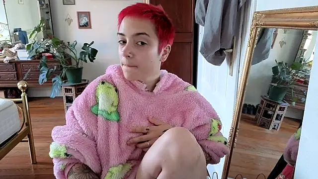 Snapshot of OllympeKaii chatting on September 20, 2025, 5:56 am OllympeKaii online show from September 20, 2025, 5:56 am