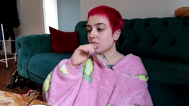 Snapshot of OllympeKaii chatting on November 4, 2025, 2:21 pm OllympeKaii online show from November 4, 2025, 2:21 pm