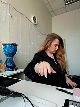 Snapshot of Juicy_PeachLux chatting on March 16, 2026, 5:55 am Juicy PeachLux online show from March 16, 2026, 5:55 am