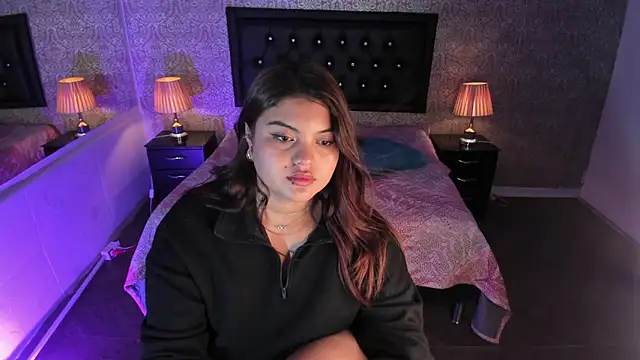 Scarlett  Johanson online show from March 16, 2025, 5:58 am