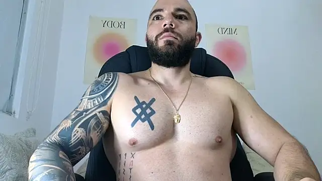 Snapshot of Isaac_Carter chatting on January 12, 2026, 11:06 am Isaac Carter online show from January 12, 2026, 11:06 am