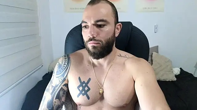 Isaac Carter online show from November 8, 2025, 10:52 am