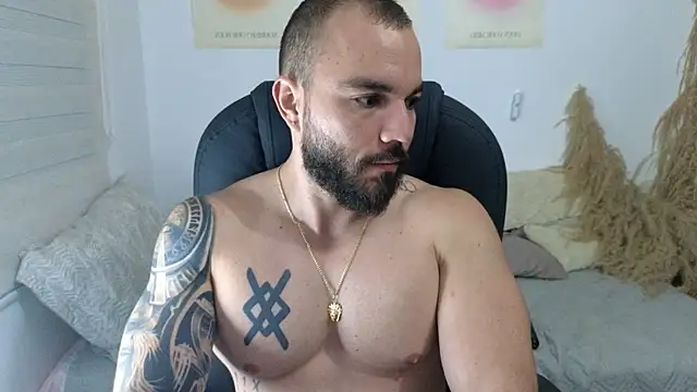 Snapshot of Isaac_Carter chatting on December 22, 2025, 11:21 am Isaac Carter online show from December 22, 2025, 11:21 am