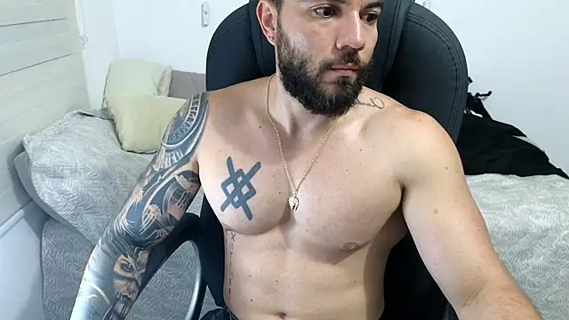 Snapshot of Isaac_Carter chatting on May 13, 2026, 10:55 am Isaac Carter online show from May 13, 2026, 10:55 am