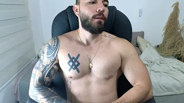 Snapshot of Isaac_Carter chatting on January 9, 2026, 11:17 am Isaac Carter online show from January 9, 2026, 11:17 am