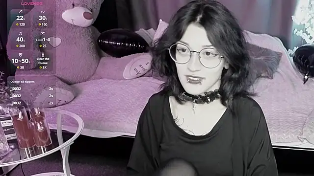 Setsunai  online show from March 14, 2025, 2:42 am