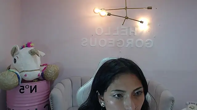 Snapshot of Elody_a_ chatting on March 14, 2025, 3:37 am Elody a online show from March 14, 2025, 3:37 am