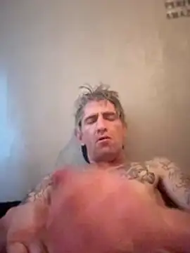Snapshot of 6poundtown9 chatting on April 21, 2026, 9:43 pm 6poundtown9 online show from April 21, 2026, 9:43 pm