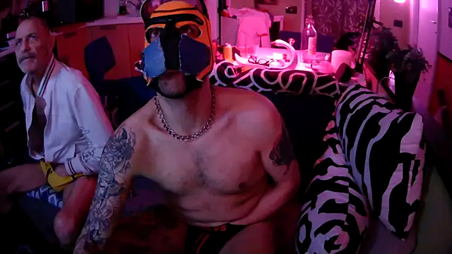Snapshot of danix_wild_wolf chatting on March 19, 2026, 3:06 am danix wild wolf online show from March 19, 2026, 3:06 am