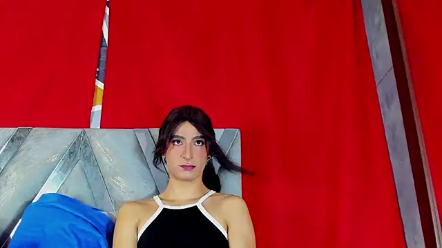 Snapshot of Alaska_jonesxx chatting on December 18, 2025, 4:44 pm Alaska jonesxx online show from December 18, 2025, 4:44 pm