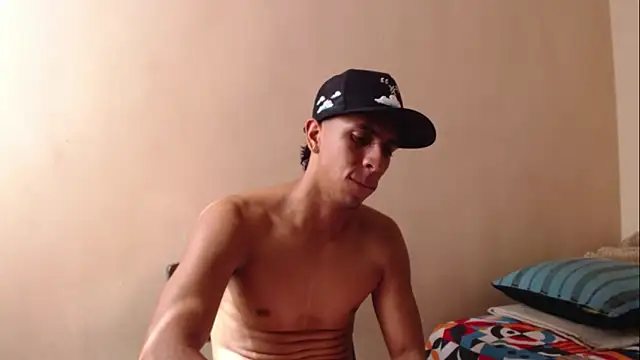 Monkey uchiha777 online show from September 9, 2025, 2:15 pm