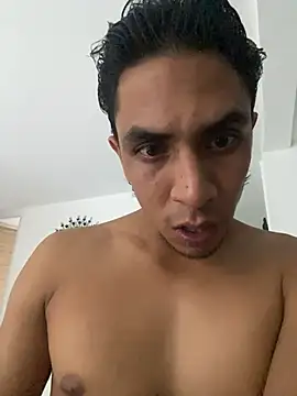 Monkey uchiha777 online show from February 28, 2026, 10:53 pm