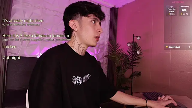 Snapshot of troy_rouge chatting on November 29, 2025, 7:03 pm troy rouge online show from November 29, 2025, 7:03 pm