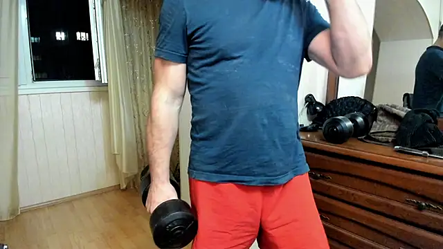 Snapshot of Grandor_M chatting on March 12, 2025, 6:11 pm Grandor M online show from March 12, 2025, 6:11 pm