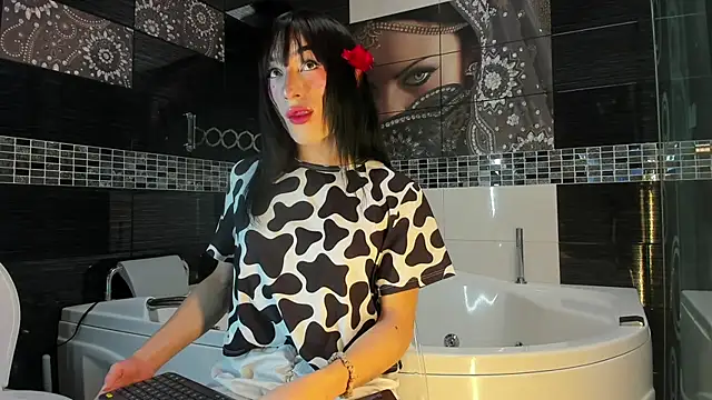 Snapshot of Small_Hot19 chatting on October 22, 2025, 3:00 pm Small Hot19 online show from October 22, 2025, 3:00 pm