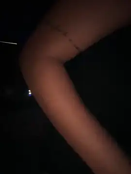 Snapshot of jheicylli chatting on October 12, 2025, 9:43 am jheicylli online show from October 12, 2025, 9:43 am