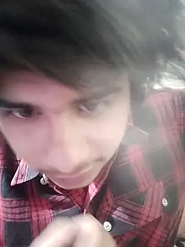 Snapshot of Young_couple6969 chatting on March 21, 2025, 9:12 pm Young couple6969 online show from March 21, 2025, 9:12 pm