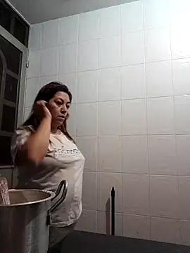 Luna-nevada online show from November 10, 2025, 9:47 am