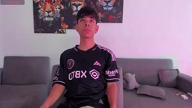 JesusA 94 online show from March 13, 2025, 3:17 pm