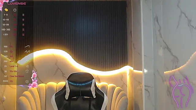 Snapshot of _wendy_b chatting on October 9, 2025, 2:45 am wendy b online show from October 9, 2025, 2:45 am