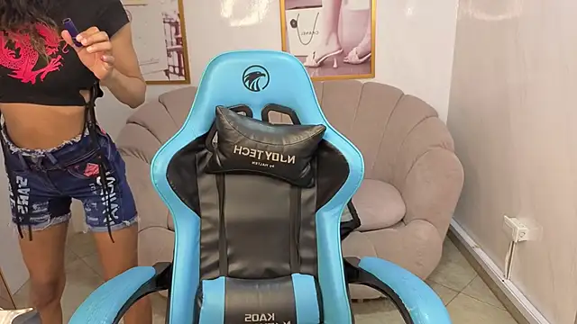 Snapshot of _wendy_b chatting on September 22, 2025, 8:04 pm wendy b online show from September 22, 2025, 8:04 pm