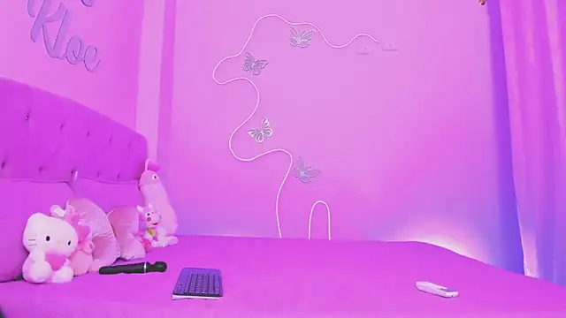 Snapshot of KloeJonnes_ chatting on January 9, 2026, 10:49 pm KloeJonnes online show from January 9, 2026, 10:49 pm