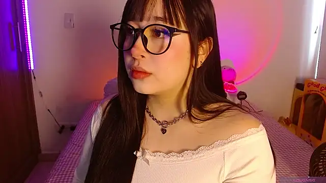 Oliviargf online show from March 7, 2026, 12:21 pm