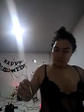 Snapshot of esmeralda_jadees chatting on October 30, 2025, 8:50 pm esmeralda jadees online show from October 30, 2025, 8:50 pm