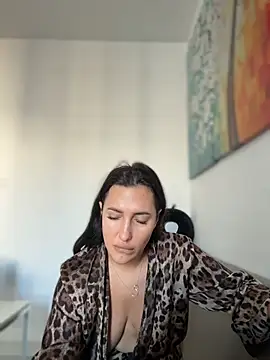 Snapshot of AleksandraRich chatting on December 1, 2025, 1:17 am AleksandraRich online show from December 1, 2025, 1:17 am