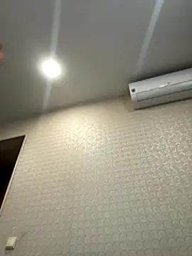 Snapshot of AleksandraRich chatting on November 4, 2025, 2:15 am AleksandraRich online show from November 4, 2025, 2:15 am