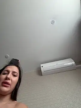 Snapshot of AleksandraRich chatting on November 7, 2025, 3:33 am AleksandraRich online show from November 7, 2025, 3:33 am