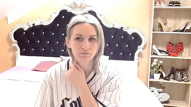 Snapshot of Diamond888 chatting on March 21, 2026, 7:42 am Diamond888 online show from March 21, 2026, 7:42 am