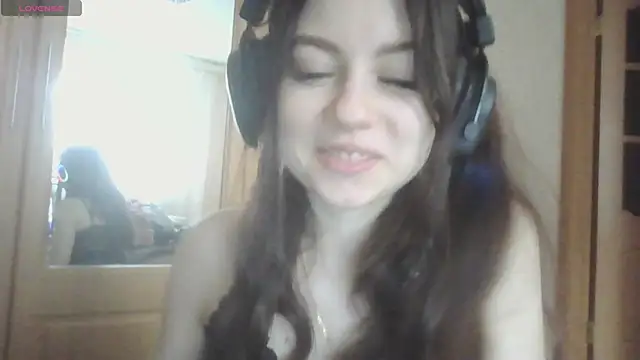 Snapshot of RendyDow chatting on March 6, 2025, 11:58 am RendyDow online show from March 6, 2025, 11:58 am