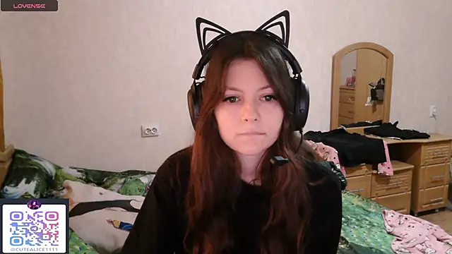Snapshot of RendyDow chatting on September 24, 2025, 7:37 am RendyDow online show from September 24, 2025, 7:37 am