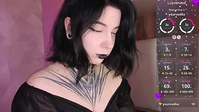 Snapshot of yourvodka chatting on May 13, 2026, 5:03 am yourvodka online show from May 13, 2026, 5:03 am