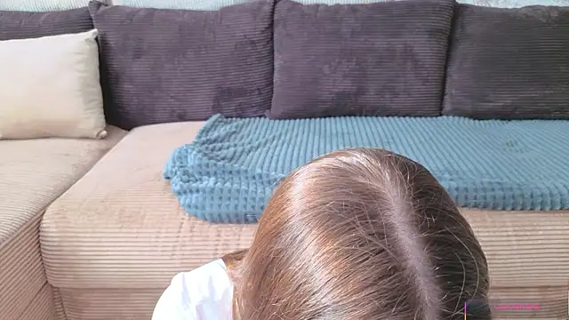 Snapshot of Kira_mindnes chatting on March 26, 2026, 6:11 am Kira mindnes online show from March 26, 2026, 6:11 am