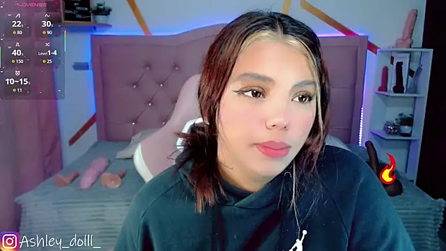 Snapshot of Ashley_dolll chatting on October 29, 2025, 9:03 pm Ashley dolll online show from October 29, 2025, 9:03 pm
