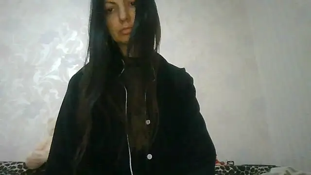 AliseWats online show from June 6, 2026, 8:03 pm