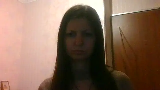 Snapshot of AliseWats chatting on March 9, 2025, 9:14 pm AliseWats online show from March 9, 2025, 9:14 pm