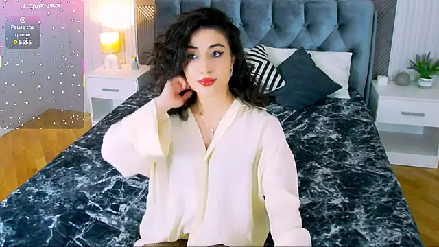 Snapshot of Maya_Rogerss chatting on March 18, 2026, 2:41 pm Maya Rogerss online show from March 18, 2026, 2:41 pm