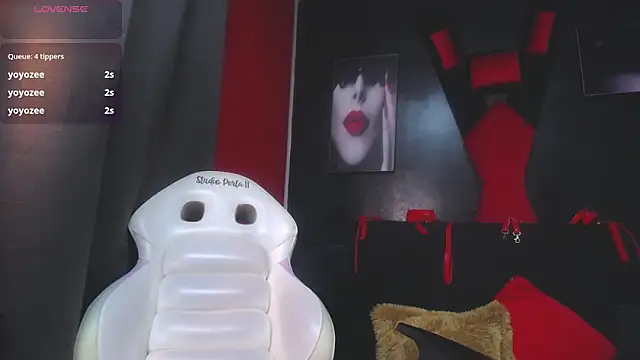 sweet  thang online show from March 18, 2025, 9:56 am