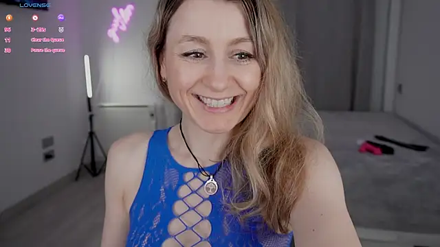  Milana     online show from May 9, 2026, 4:21 pm