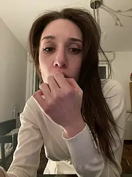 Snapshot of laprincesa2punto0 chatting on March 15, 2025, 3:37 pm laprincesa2punto0 online show from March 15, 2025, 3:37 pm