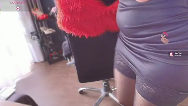 emlana online show from April 15, 2026, 1:15 pm