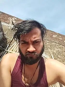 Snapshot of mpaale11 chatting on December 21, 2025, 8:27 am mpaale11 online show from December 21, 2025, 8:27 am