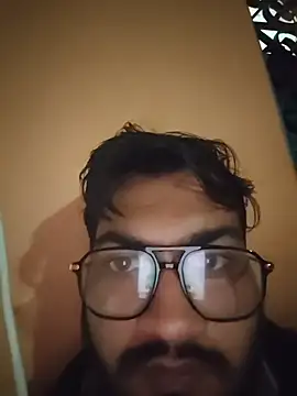 Snapshot of mpaale11 chatting on November 25, 2025, 6:47 am mpaale11 online show from November 25, 2025, 6:47 am