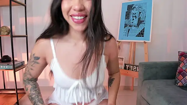 Snapshot of FireTheGun_ chatting on September 24, 2025, 10:16 pm FireTheGun online show from September 24, 2025, 10:16 pm