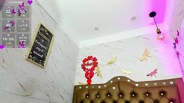 ANDROMEEDA online show from September 23, 2025, 5:47 am