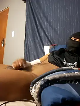 bakedsnackmmh online show from March 9, 2025, 11:35 pm